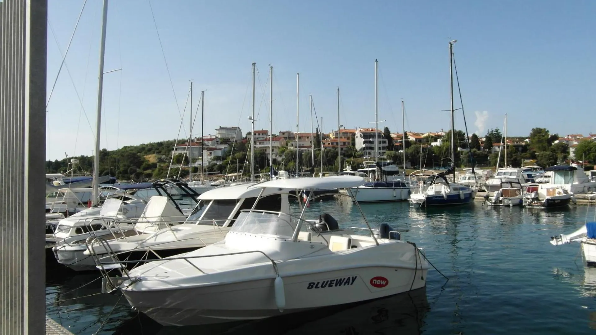 Apartment Gemuetliches Appartement Mit Terrasse In Strandnaehe Pjescana Uvala