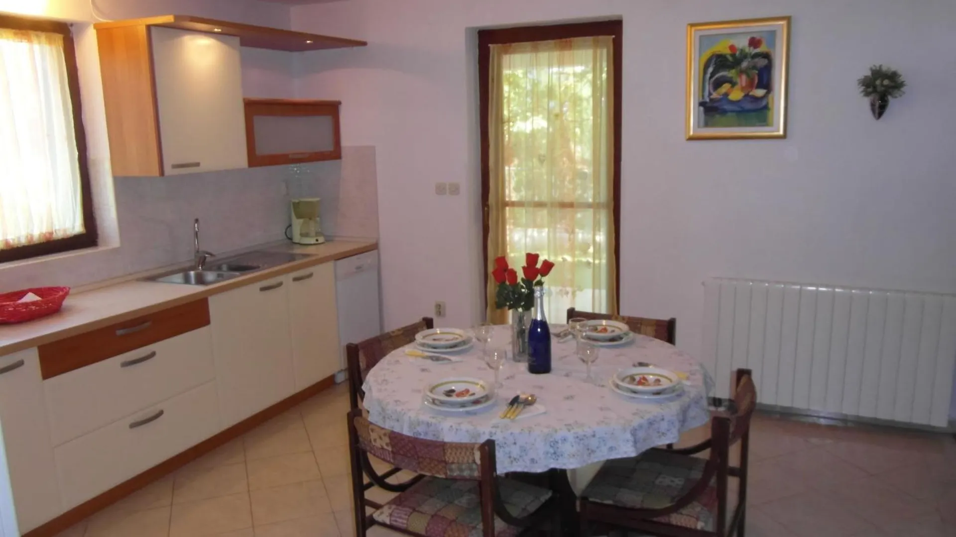 Gemuetliches Appartement Mit Terrasse In Strandnaehe Pjescana Uvala 0*,  Croatia
